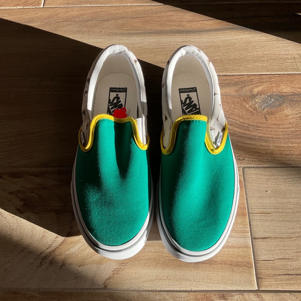 Green Bee Custom Vans